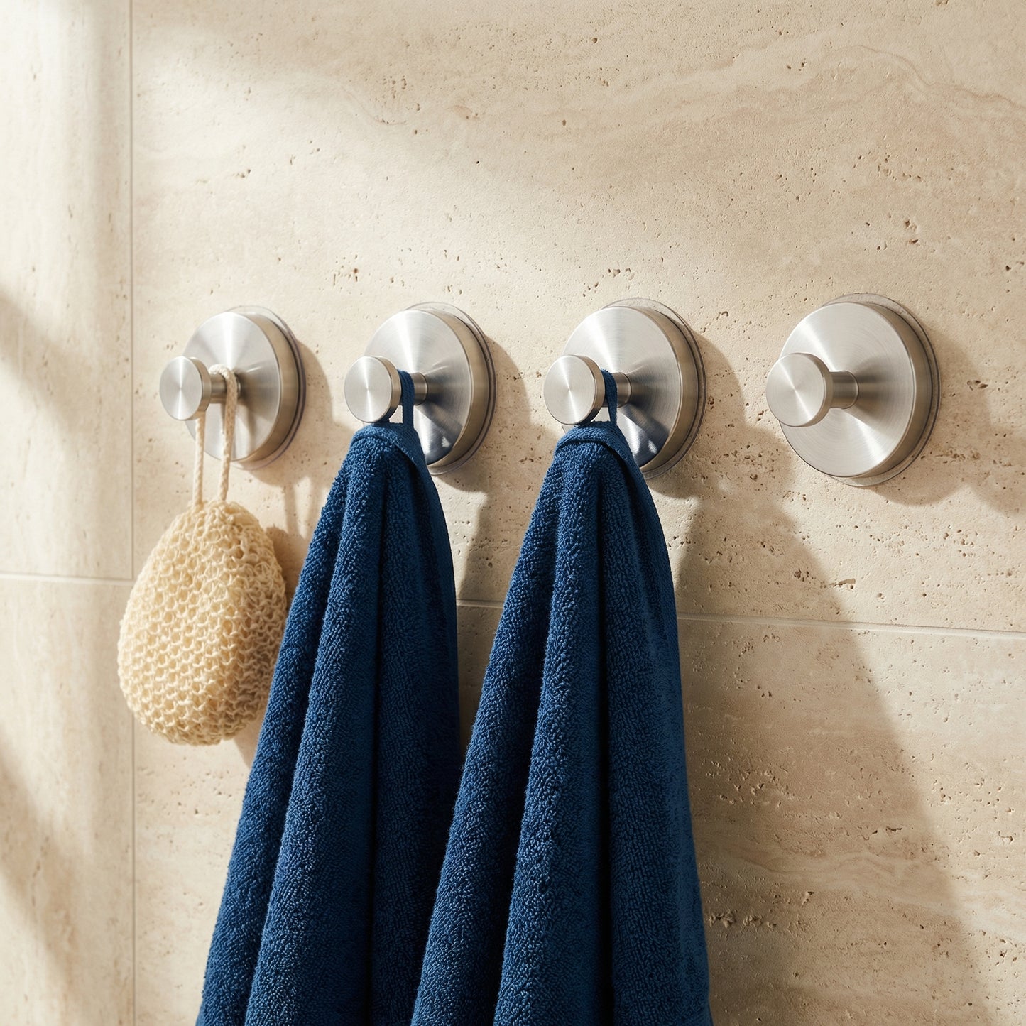 DMActy™ Heavy-Duty Suction Hooks